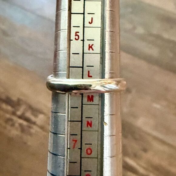 Natural Labradorite Sterling Silver Ring Dainty Marquise Cut Heart Framed Size 6 - Picture 4 of 5